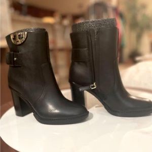 Tory Burch Sydney Bootie Calf Leather
